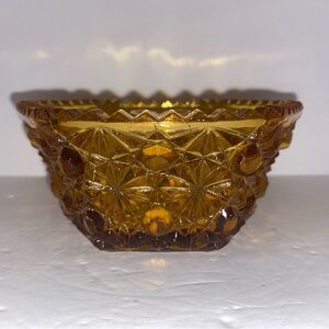 LE Smith Amber Daisy And Buttons Sawtooth Hexagon Candy Dish  5”x2.5”